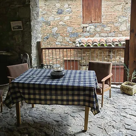 Pitharia Guest House Askas Exterior photo
