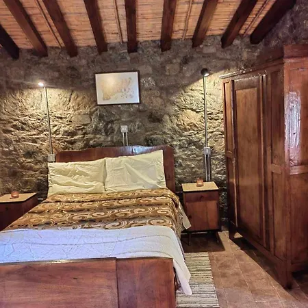 Pitharia Guest House Askas Exterior photo