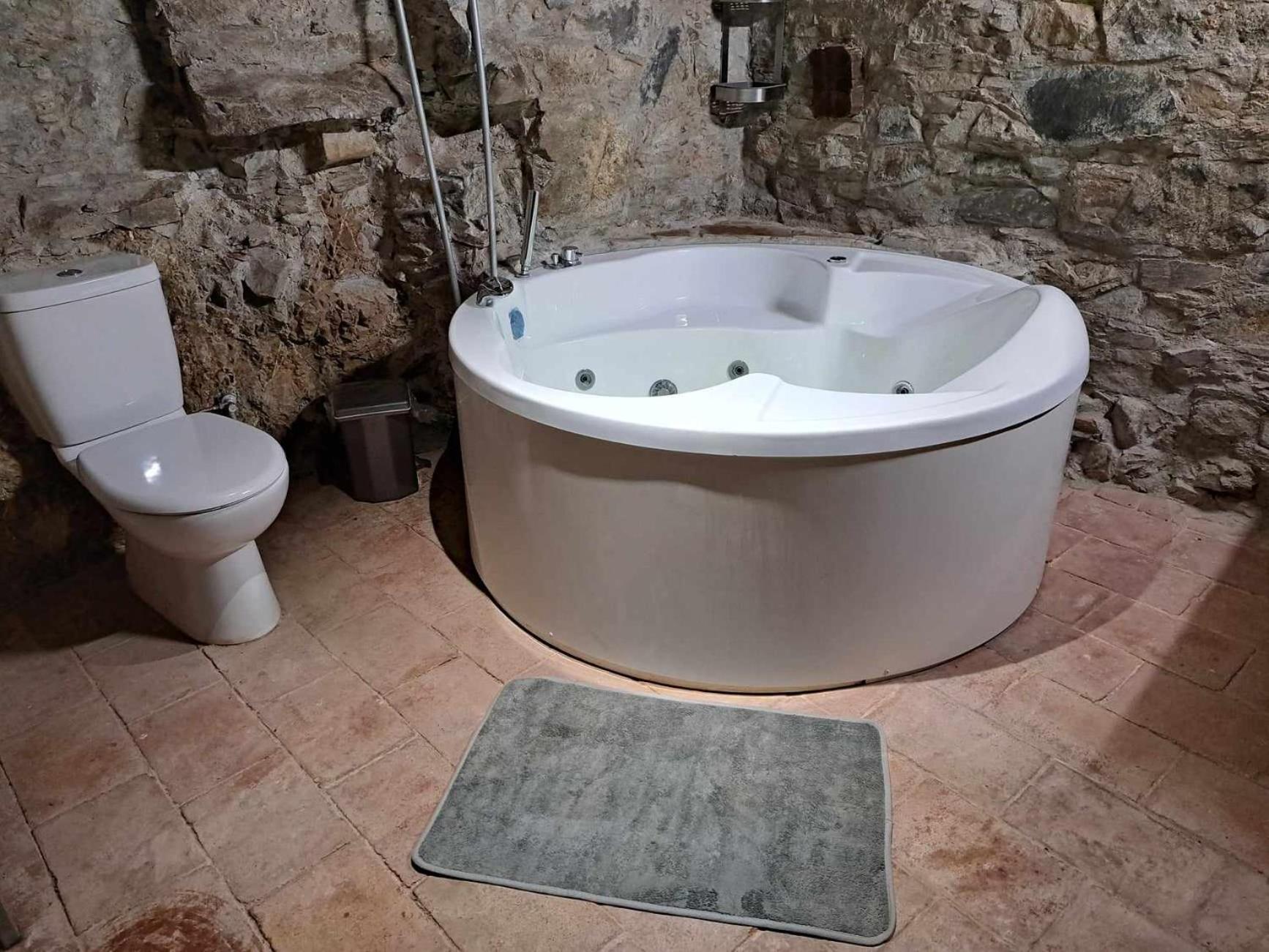 Pitharia Country house Askas